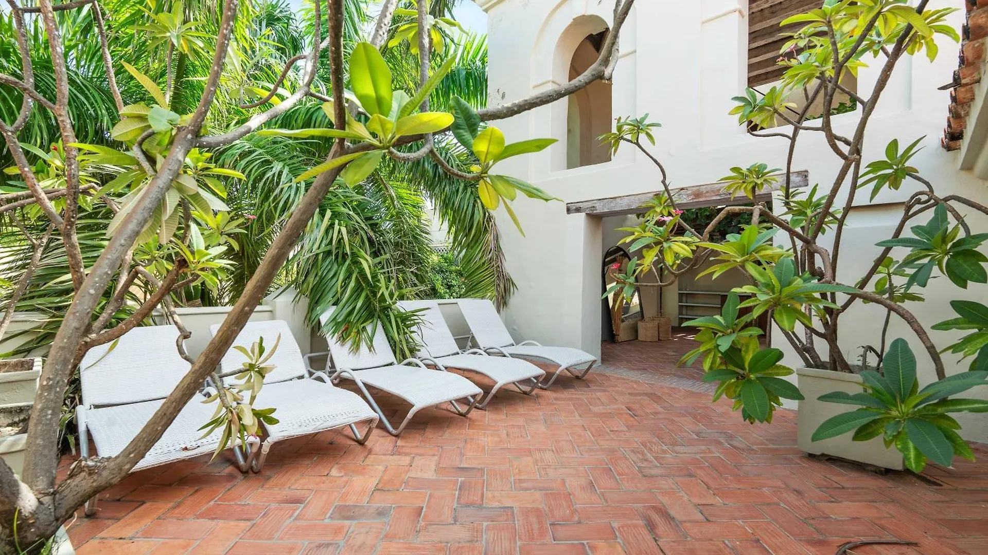 Casa Del Dragon - Luxury Colonial Home Cartagena Cook Included